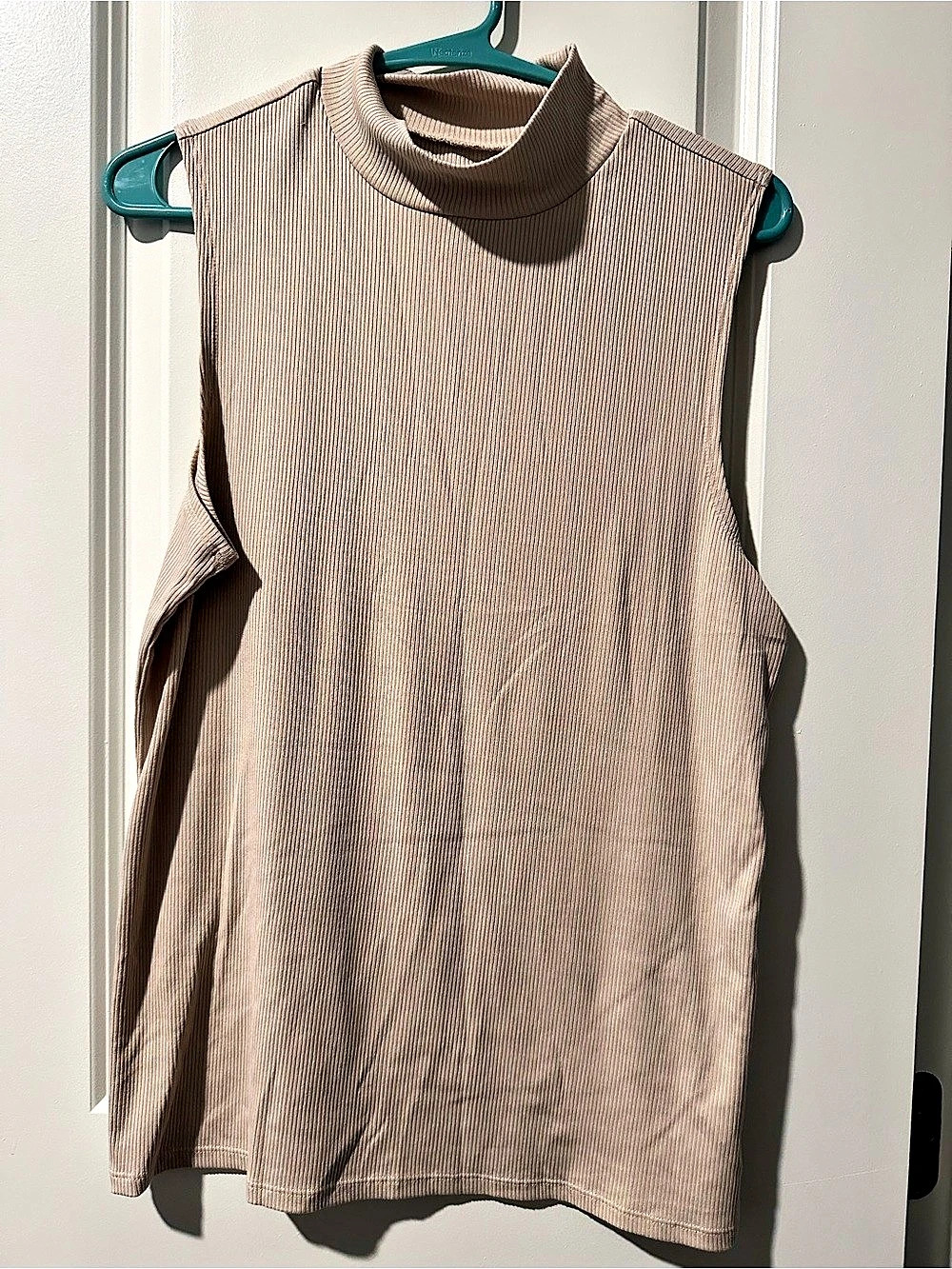 NO BOUNDARIES Ribbed Muscle Tee Size XL Like New